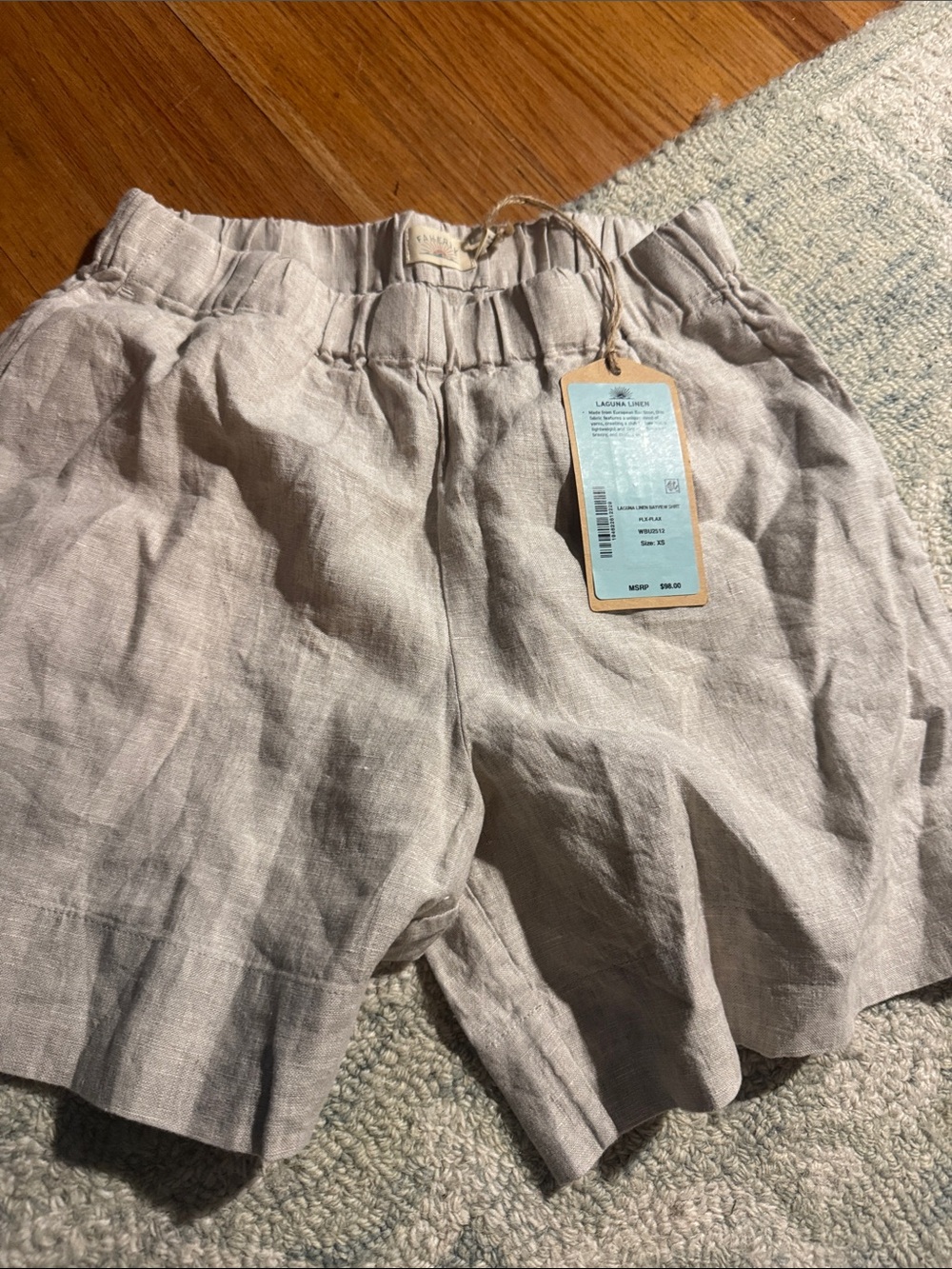 Women XS brand new Linen Blend Elastic Waist Shorts - Light Beige